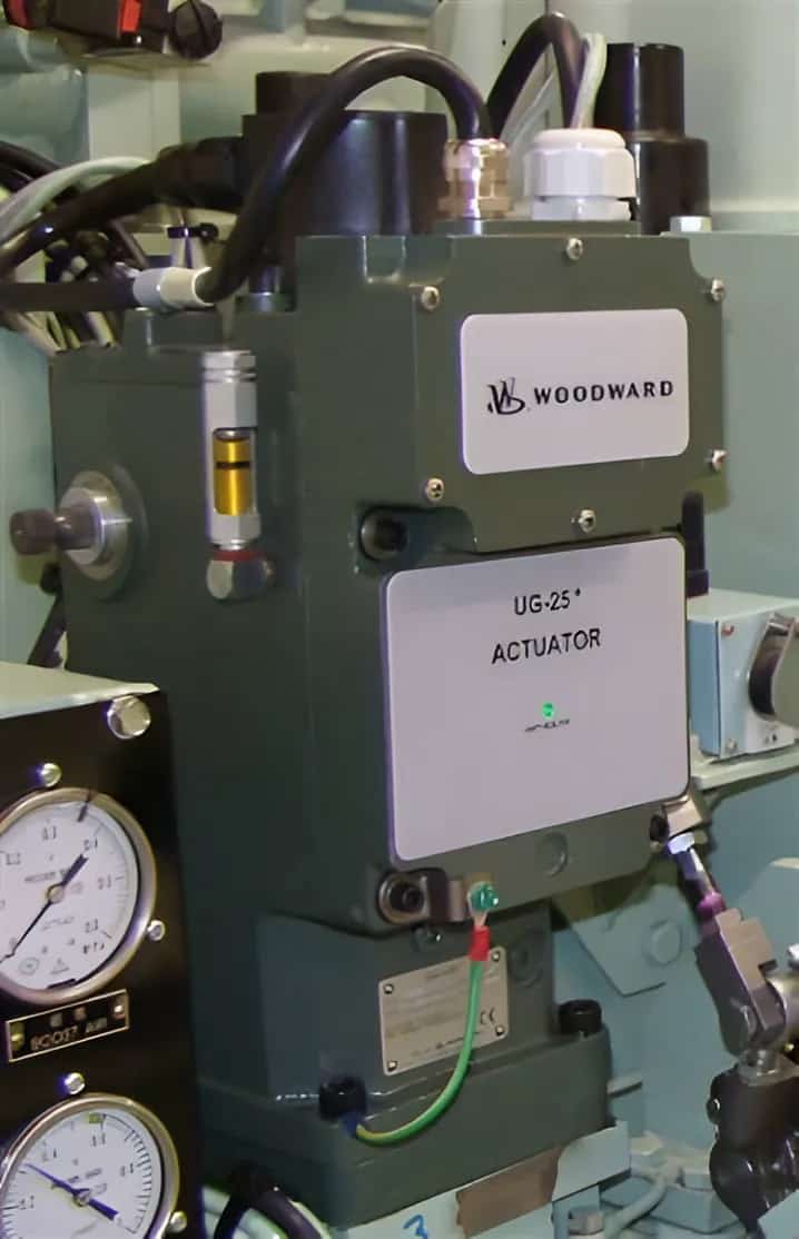 Woodward UG-25+ Governor